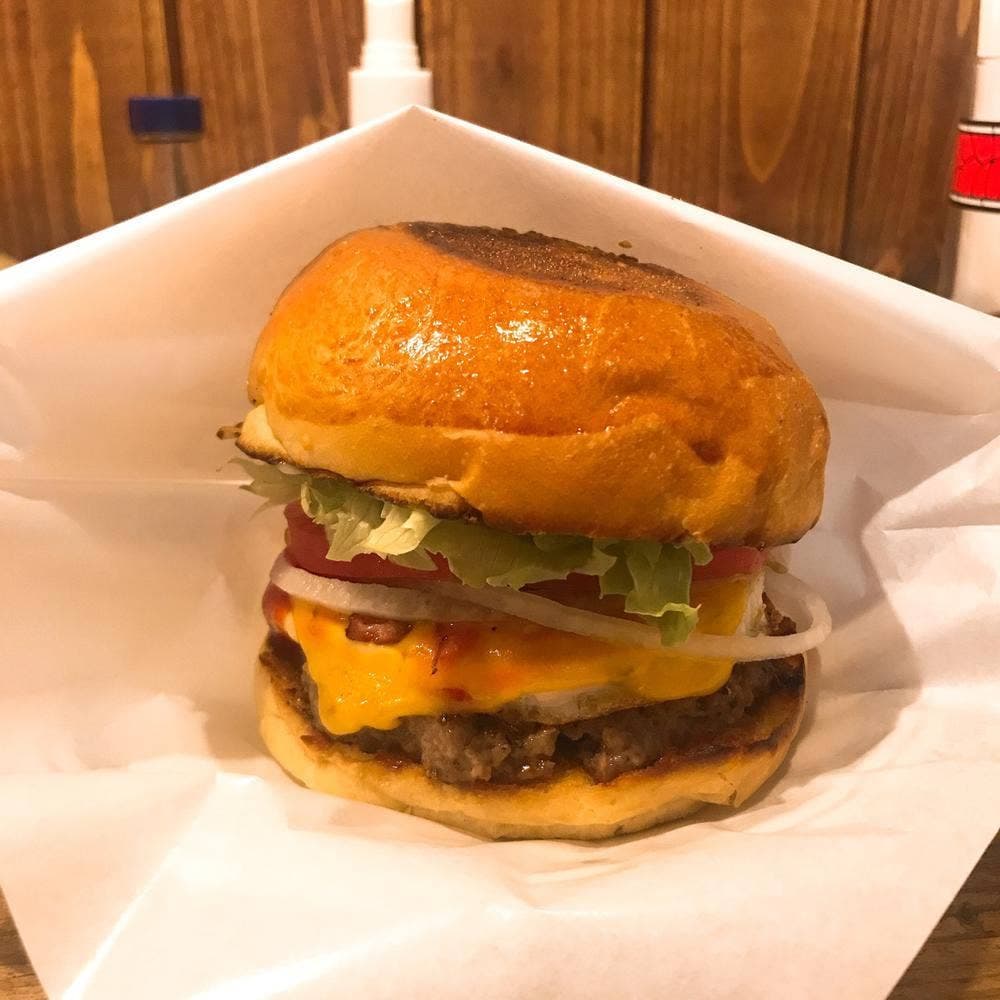 Burger and Coffee ISLET