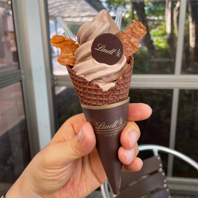 リンツショコラカフェ 軽井沢・プリンスショッピングプラザ店 - サブ画像2