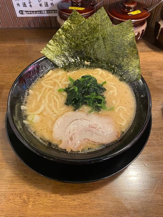 横浜家系ラーメン 稲和家 - サブ画像3