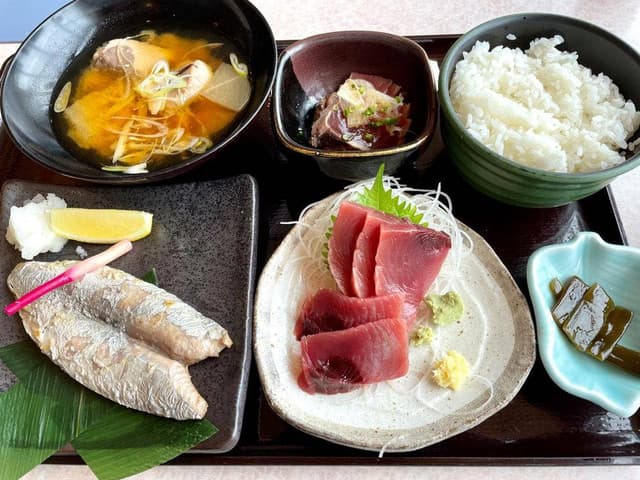 港町レストラン鮮 - サブ画像1