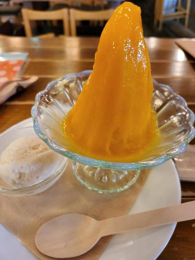 ほぼ果汁のかき氷専門店 すき間 - サブ画像1