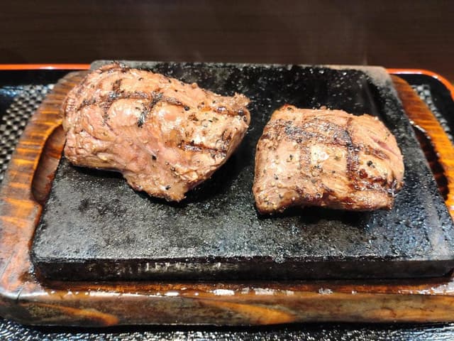 感動の肉と米 金山店 - サブ画像3