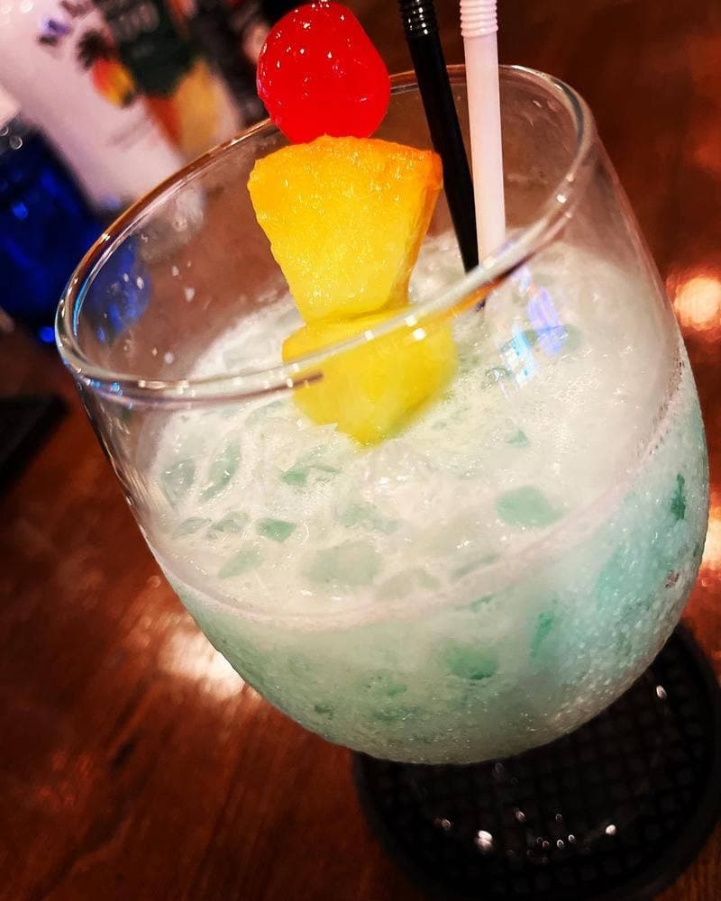 Cafe & Bar J’s