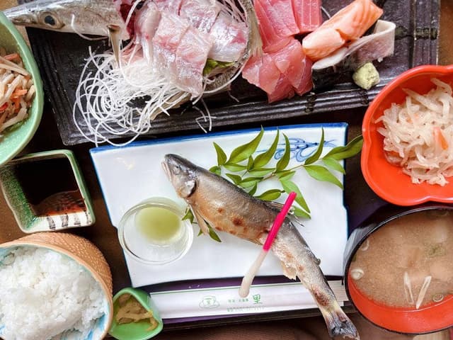 喫茶・お食事 里 - サブ画像2