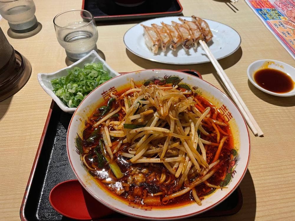 味八 春日店