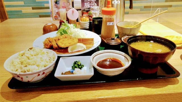 とんかつ・牛かつ ふく徳 - サブ画像2