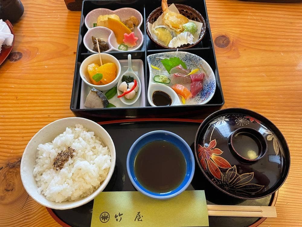 御料理 竹屋