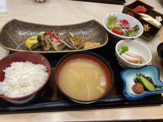 ラキュイジーヌジャポネーズ 玻璃 - サブ画像1