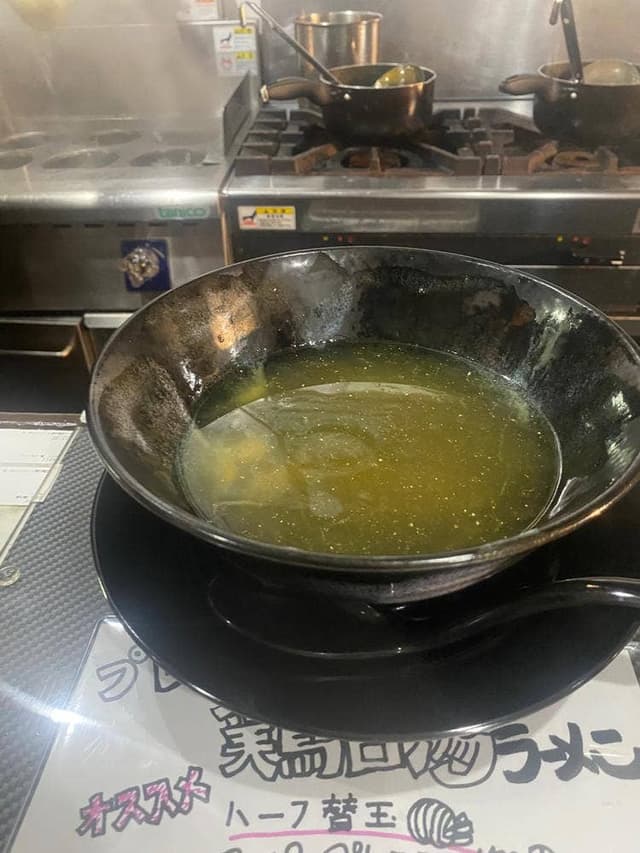 プレス式鶏白湯・鶏純そば専門 六角とり乃 - サブ画像1