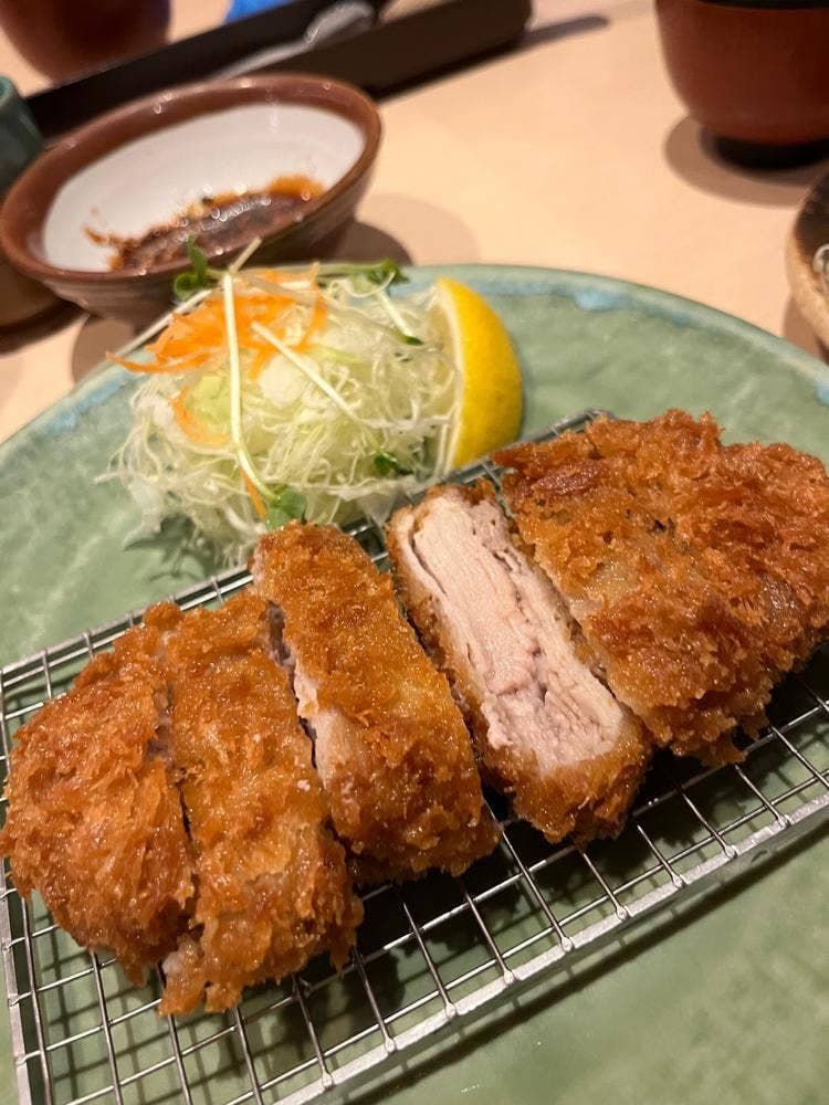かさねとんかつ かつ銀 富士青島店