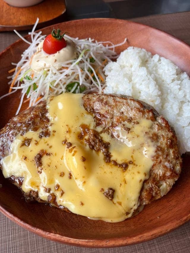びっくりドンキー 寝屋川店 - サブ画像1