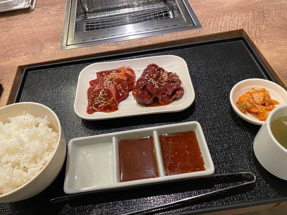 焼肉ウルフ
