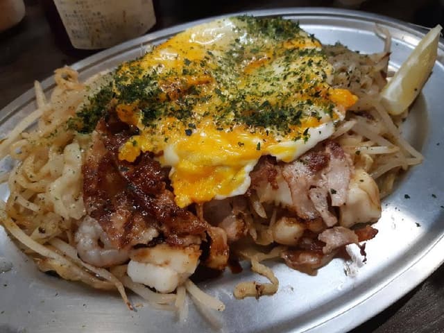 神保町やきそば 威風 みかさ 総本店 - サブ画像3