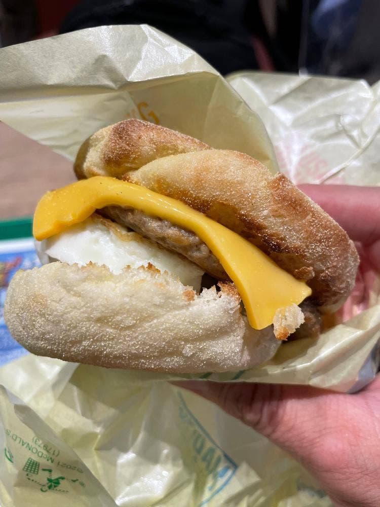 マクドナルド ルクア大阪店