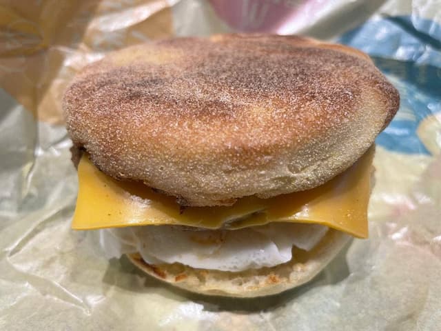 マクドナルド ルクア大阪店 - サブ画像1