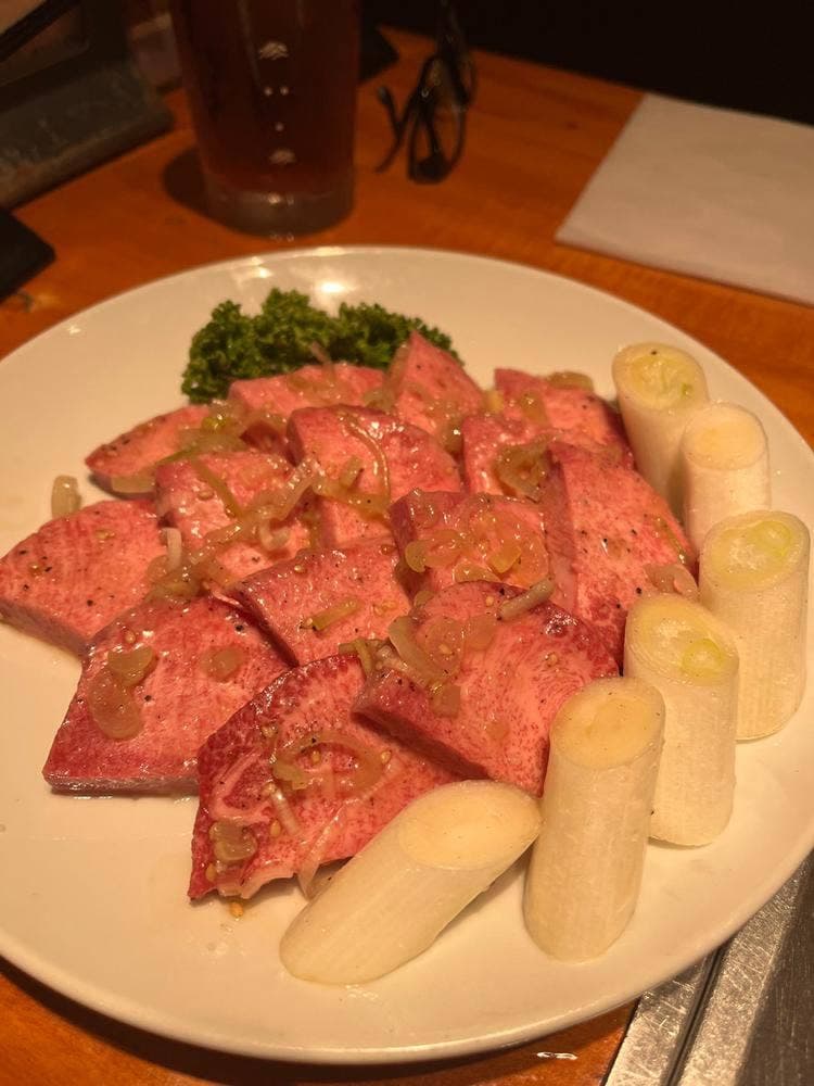炭火焼肉 山星 四谷本店