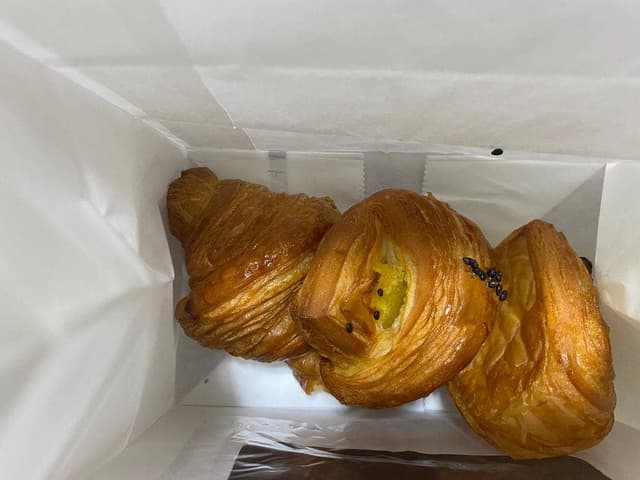 ミニクロワッサン専門店 PYUCRO - サブ画像1