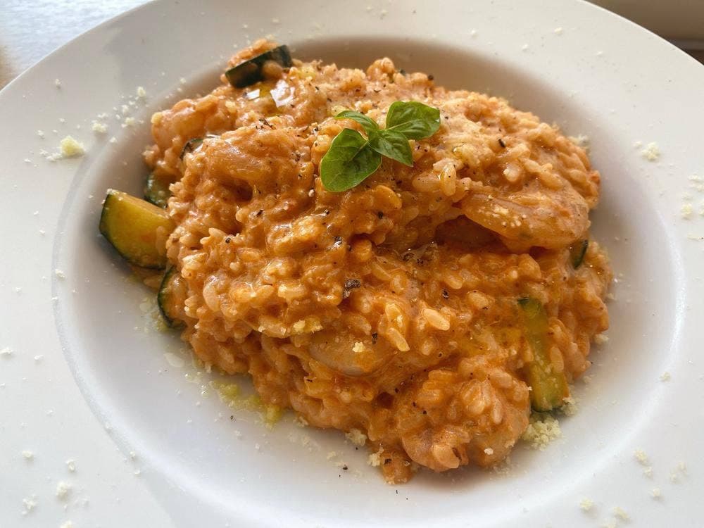 フラットリア チタ