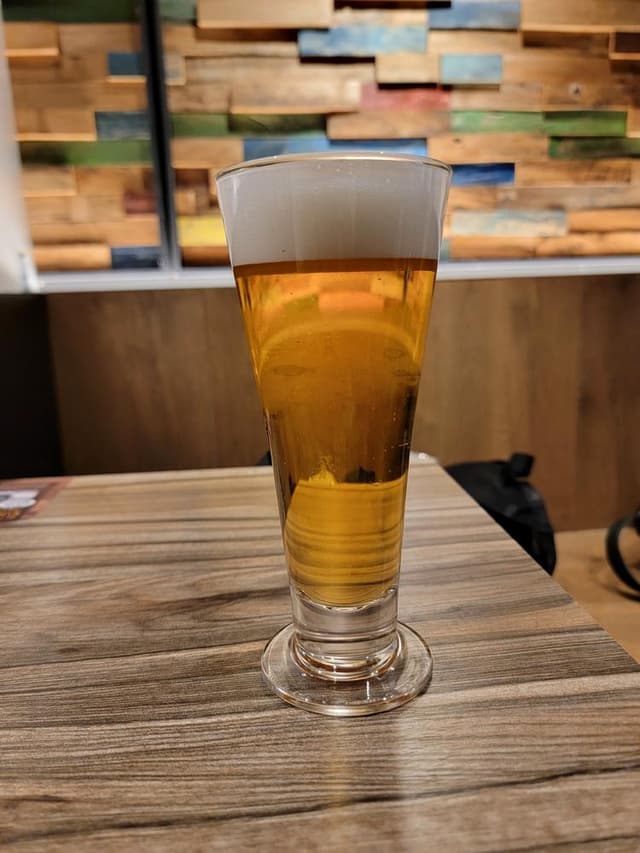 Z BURGER & CRAFT BEER TAP EQUiA北千住店 - サブ画像2