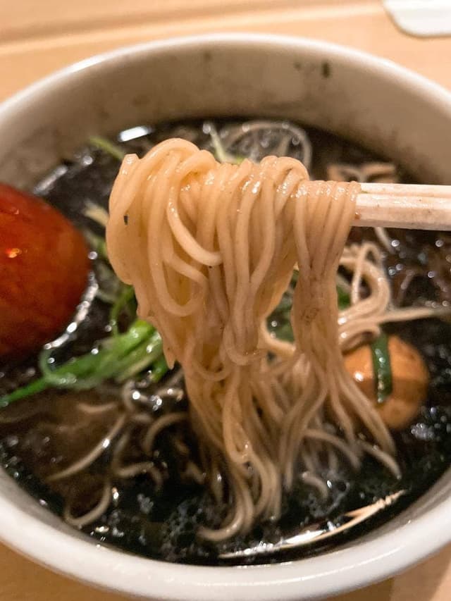らーめん 麺泥棒 西九条店 - サブ画像2