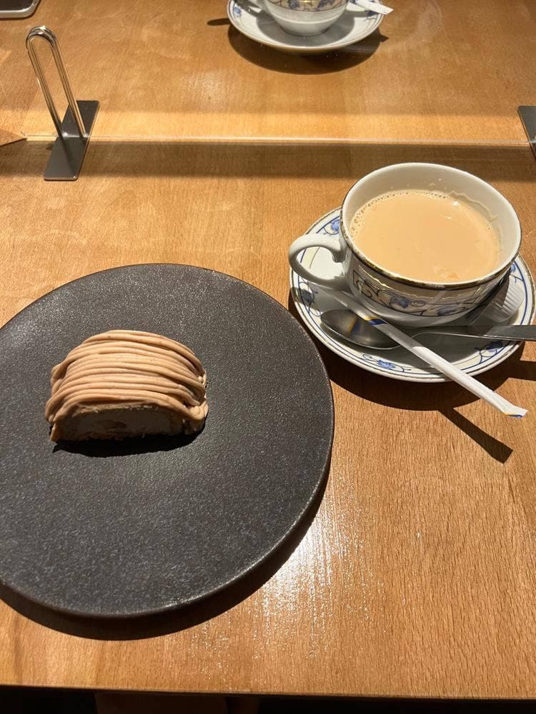 トップスカフェ 阪急三番街店