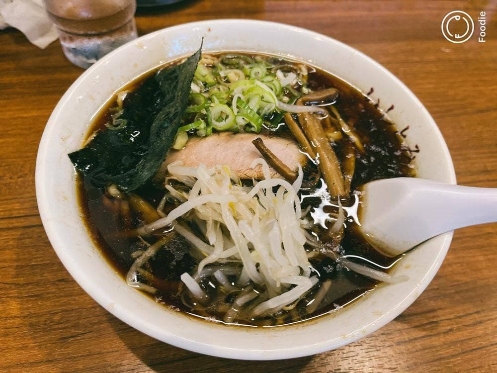 いしとみ