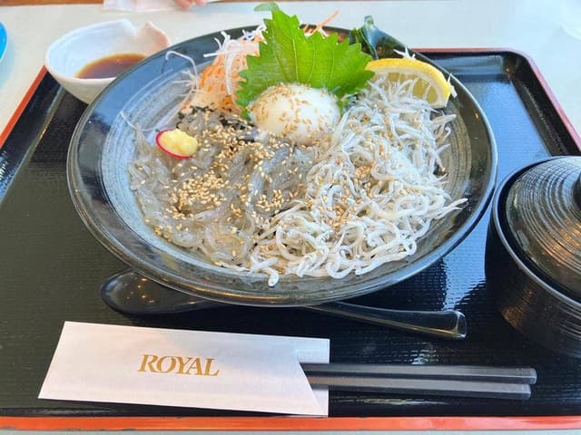 ロイヤル 淡路サービスエリア店 上り線 - サブ画像3
