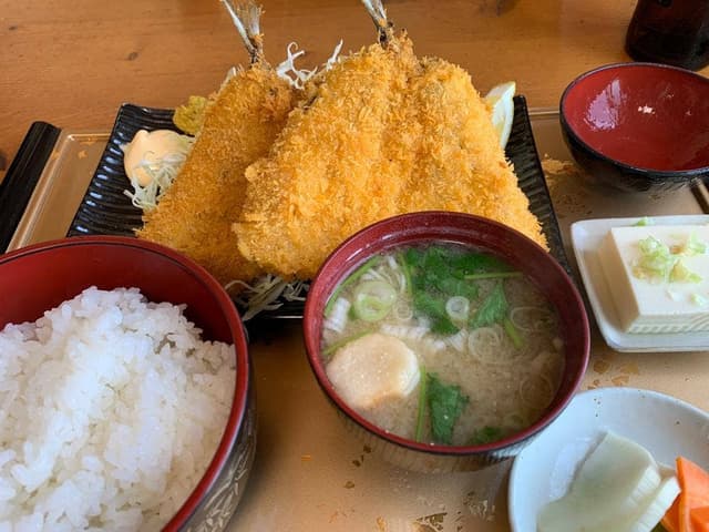 魚屋の磯料理 まるとし - サブ画像1