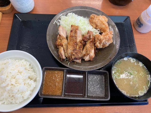 からやま さいたま町谷店 - サブ画像1