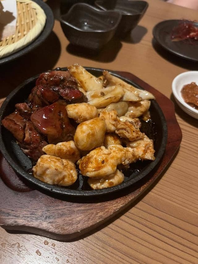 炭火焼鳥 鶏の吉助 川越店 - サブ画像1