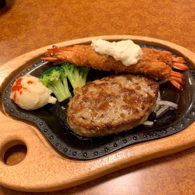 びっくりドンキー 大津店 - サブ画像2