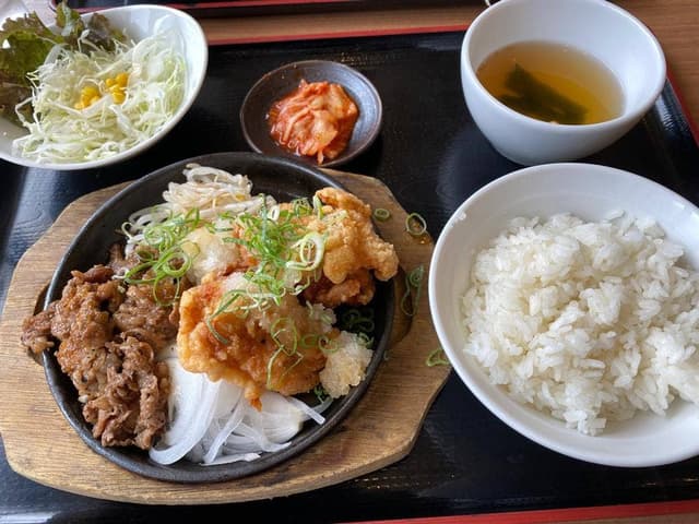 焼肉丼・旨辛うどん すみのえ食堂 - サブ画像3