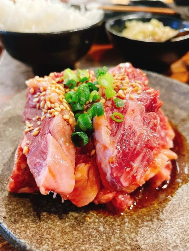 炭火焼肉 みなみのはなれ - サブ画像1