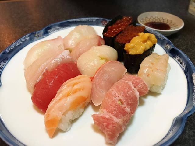 まとい寿司 - サブ画像1