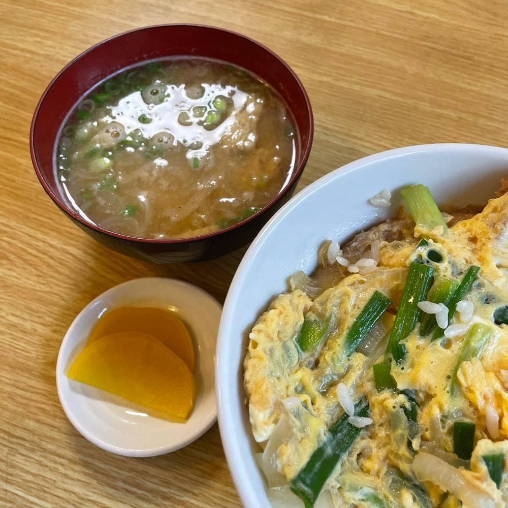 くろちゃん食堂