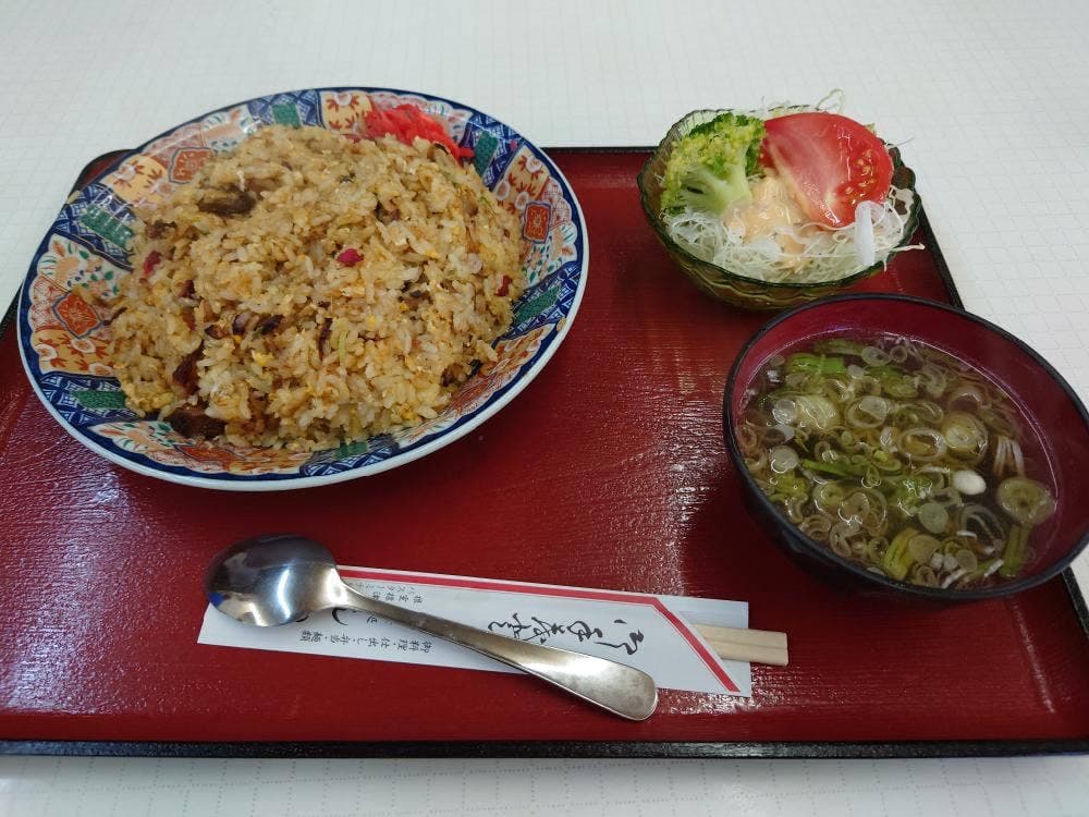 食事処しのだ