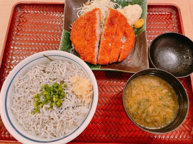 築地食堂 源ちゃん サンシャインシティ店 - サブ画像1