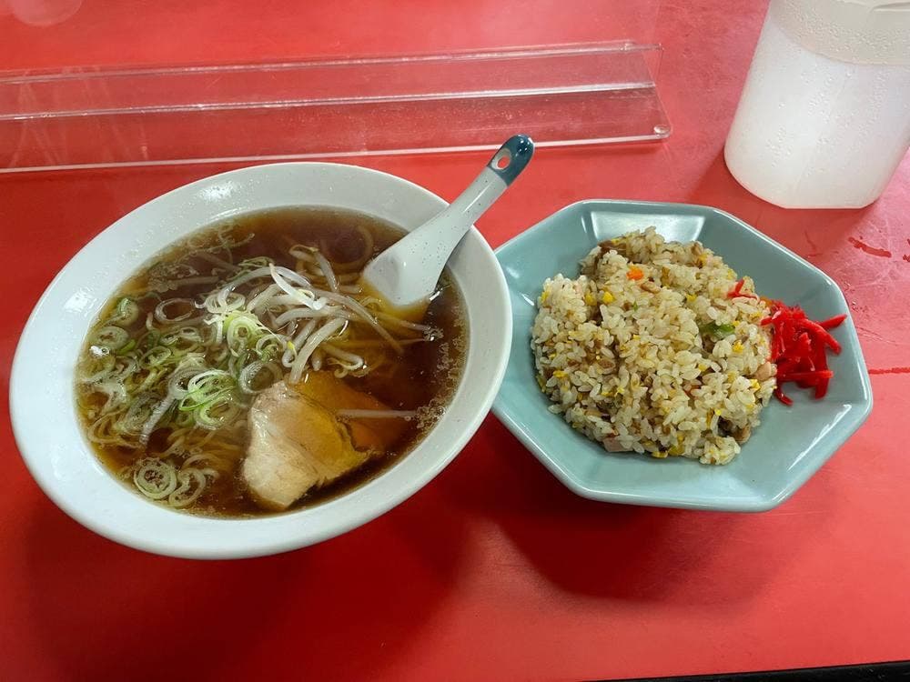 孔明飯店