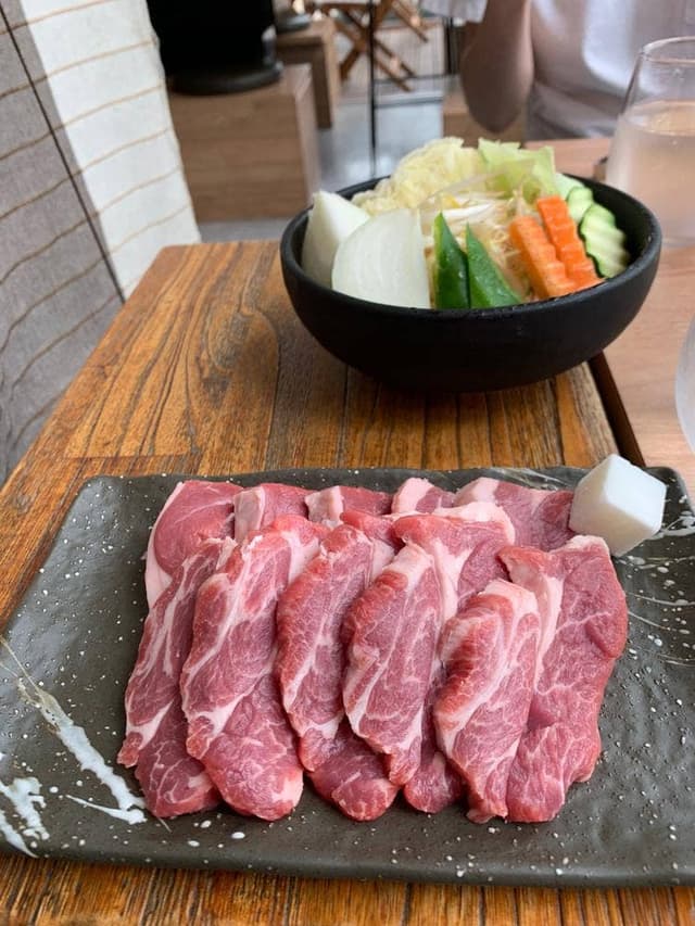 遠野食肉センター 盛岡木伏店 - サブ画像1