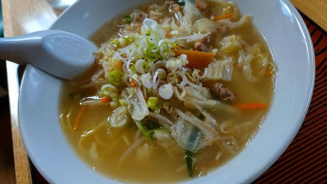 つたや食堂 - サブ画像1