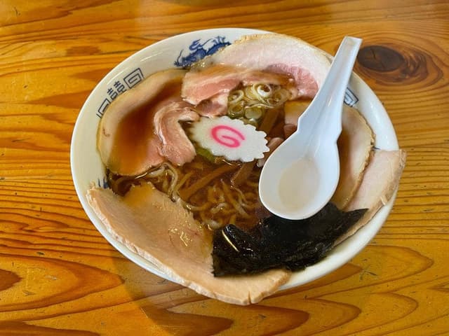 手打ち中華そば 白圡家 - サブ画像1