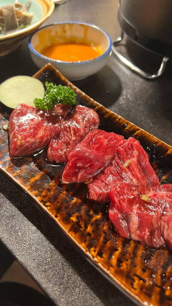 炭火焼肉 七福