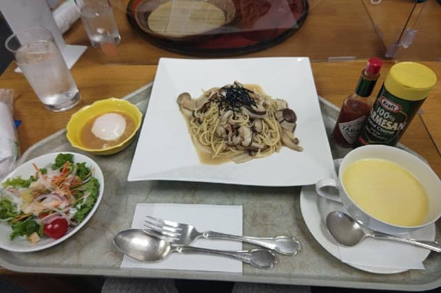 札幌ゴルフ倶楽部 輪厚コース レストラン - サブ画像1