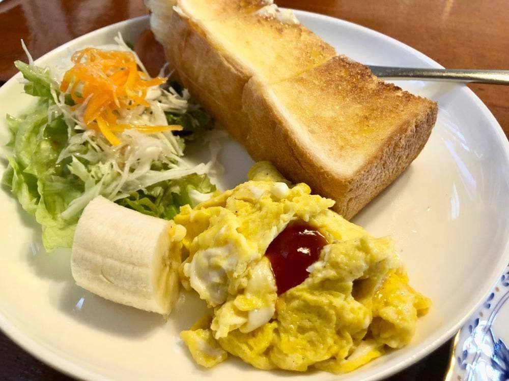 イーストポイント