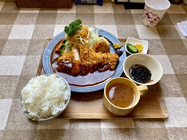 洋食キッチンツカダ - サブ画像3