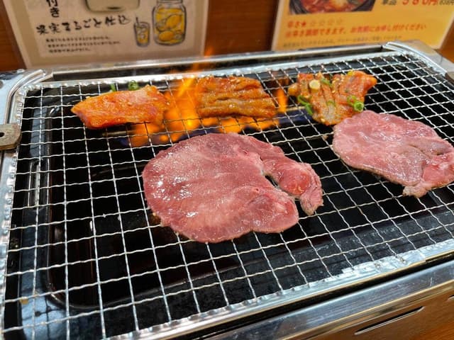 焼肉・ホルモン おぎゅう - サブ画像2