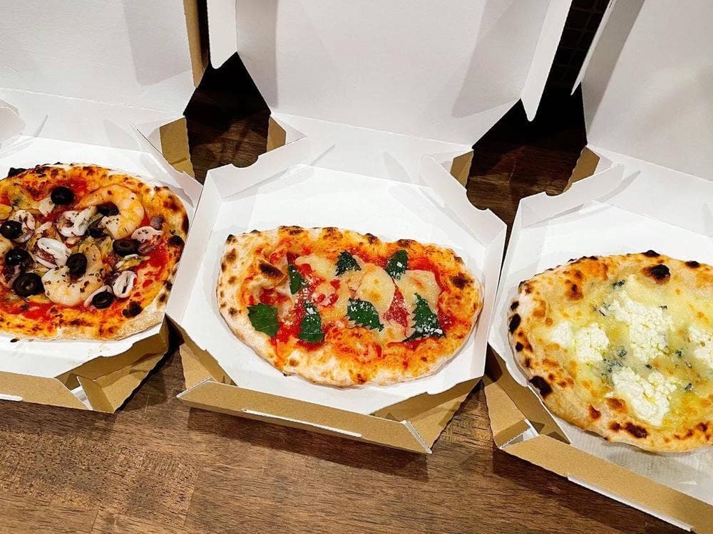 pierside pizzeria COUME