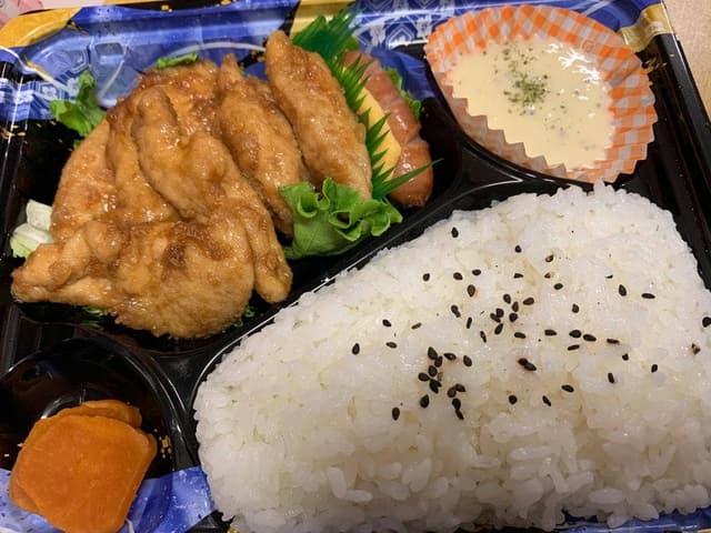 ジョニーのからあげ 堺東駅前店 - サブ画像1