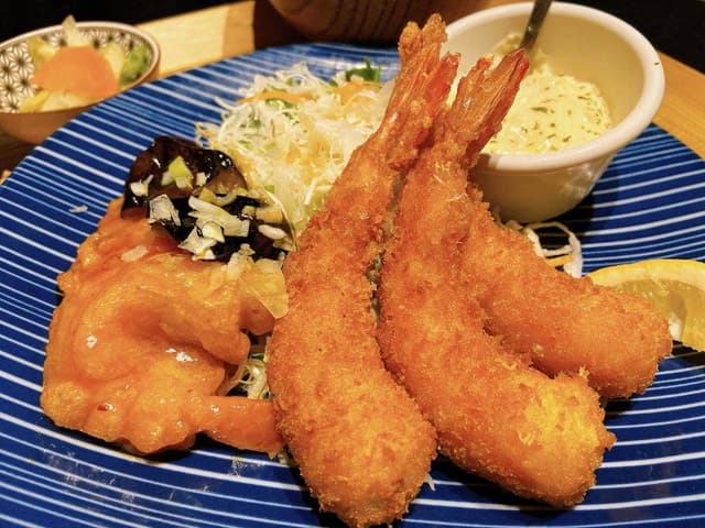 えびえび食堂 えび八本 - サブ画像1