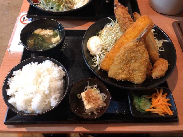 横浜市場食堂 つるや - サブ画像3